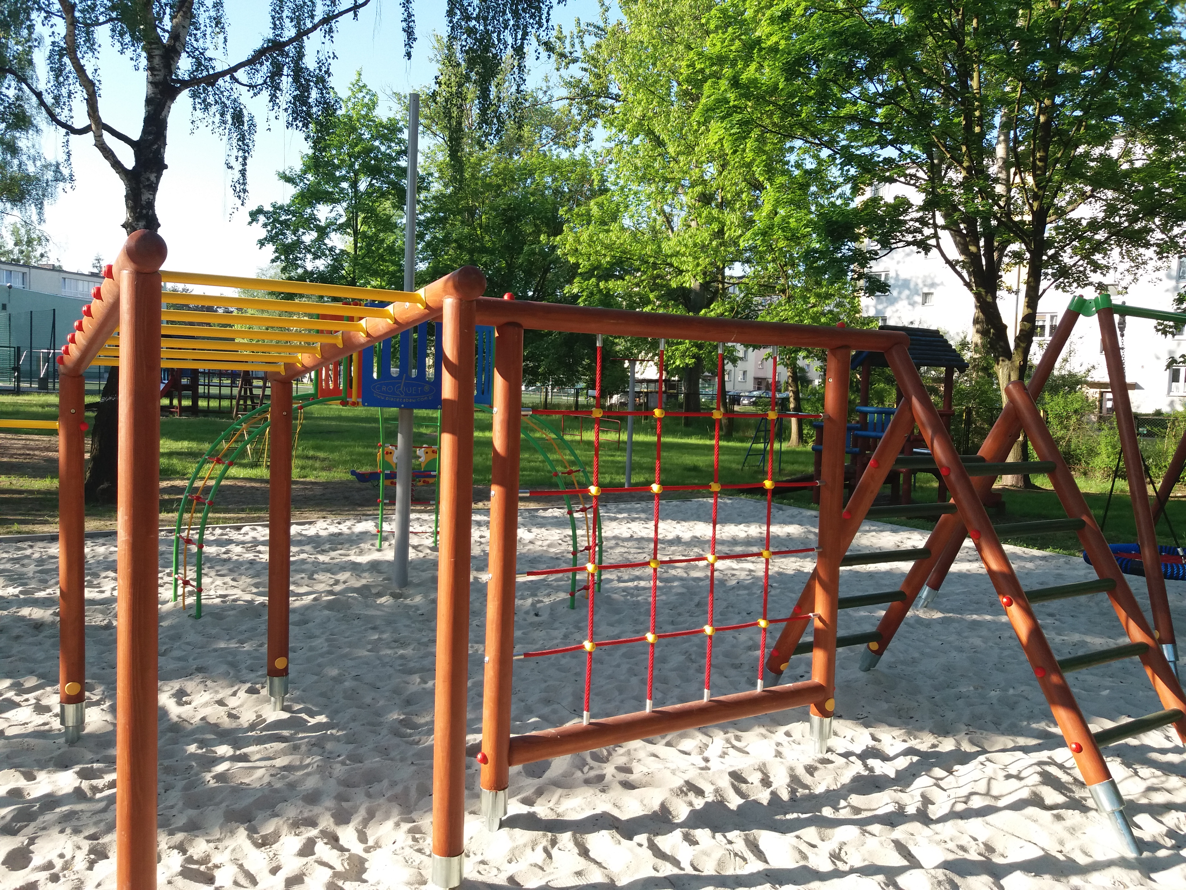 Remont i modernizacja przedszkolnego placu zabaw wraz z zakupem jego wyposażenia (Publiczne Przedszkole nr 9, ul. Harcerska 16)