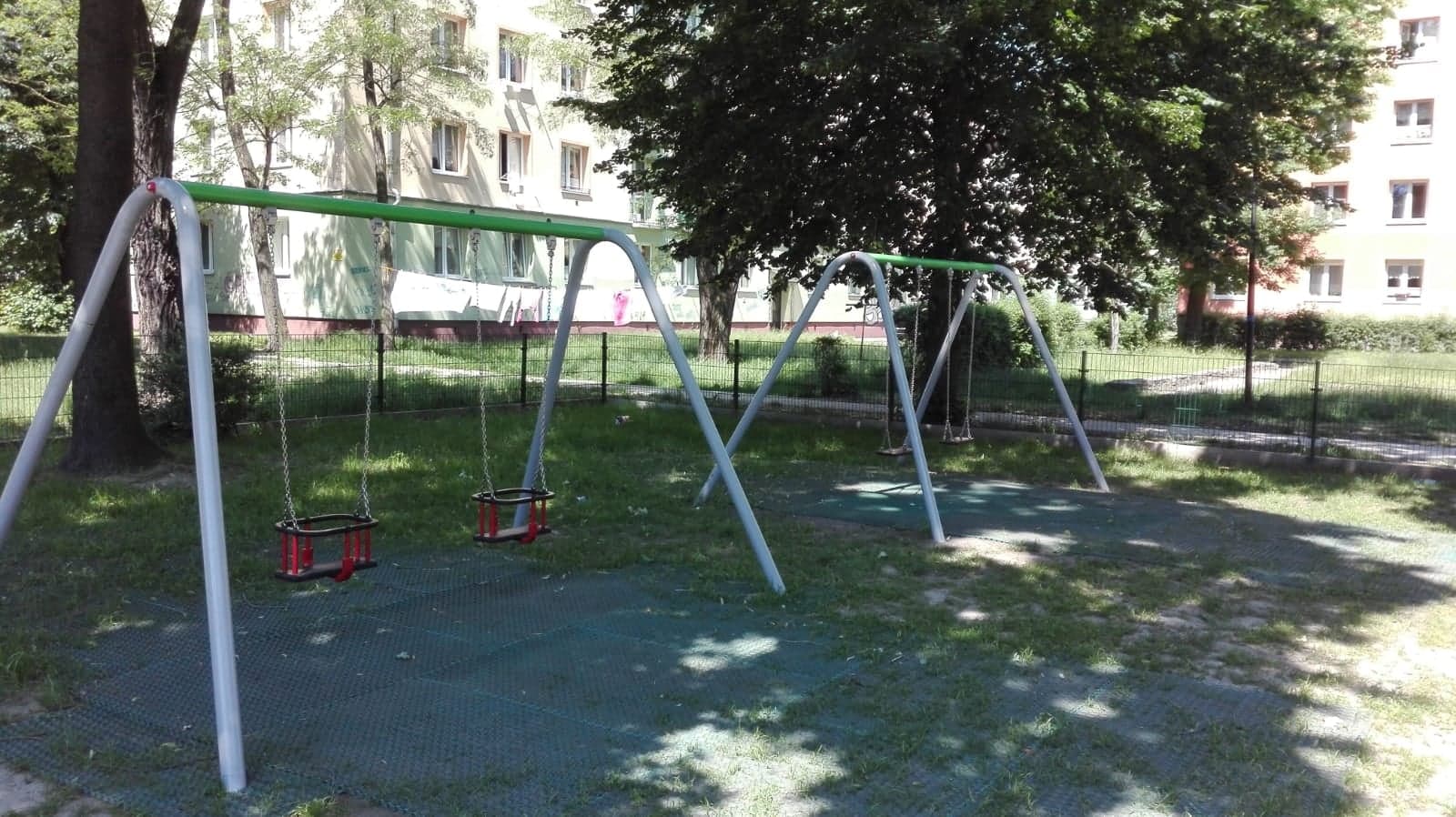 Modernizacja i rozbudowa placu zabaw w obrębie ulic Lompy, 1 Maja, Plebiscytowej 