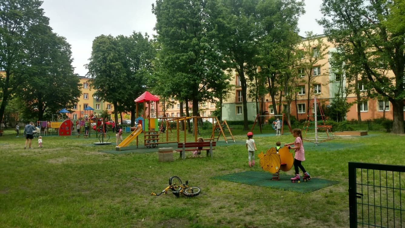 Modernizacja i rozbudowa placu zabaw w obrębie ulic Lompy, 1 Maja, Plebiscytowej 