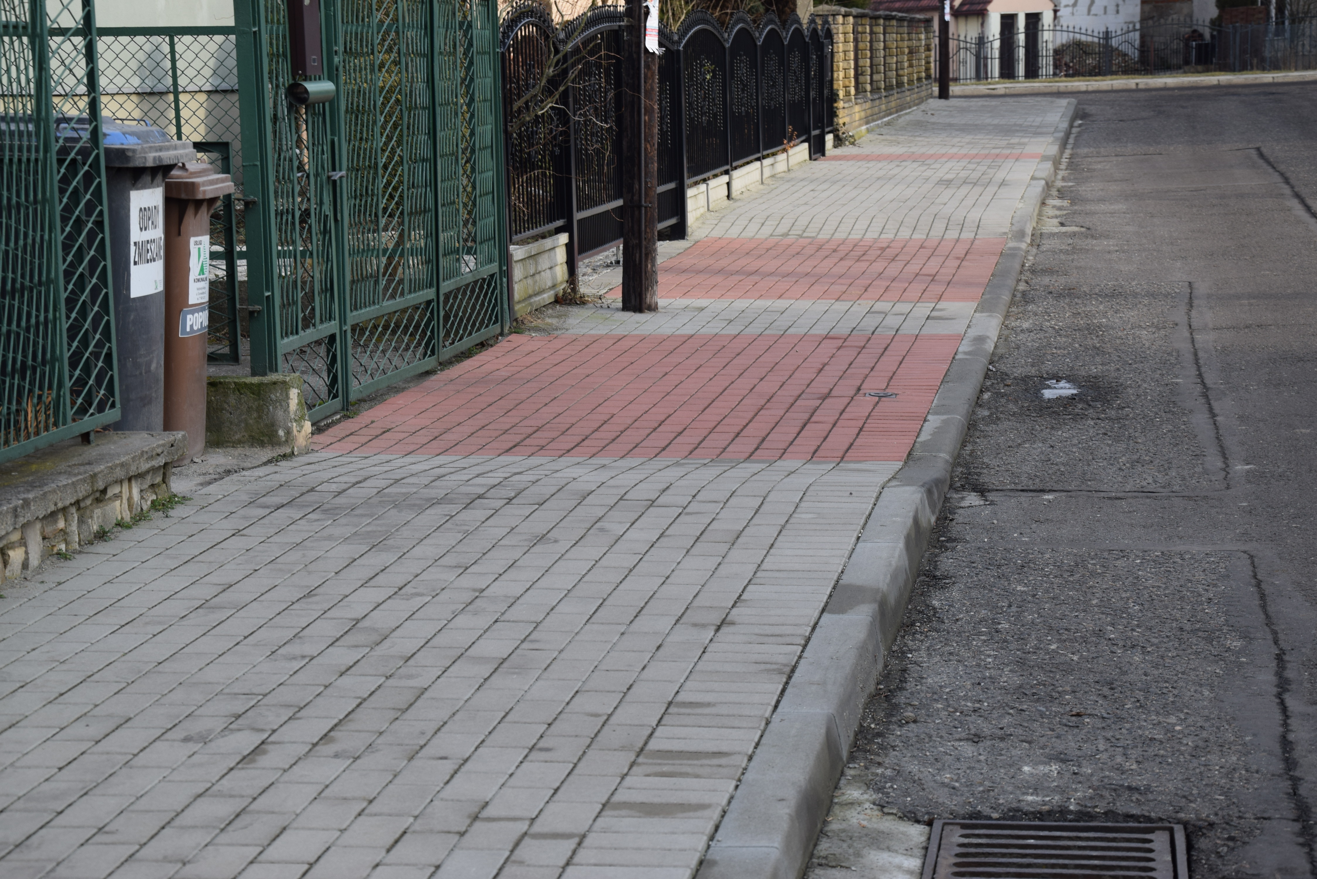 Remont chodników (ulica Akacjowa i Wiśniowa)